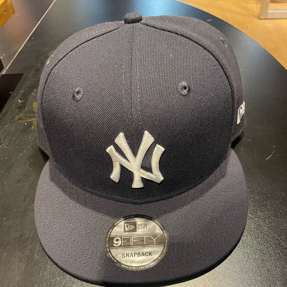 New York Yankee SnapBack